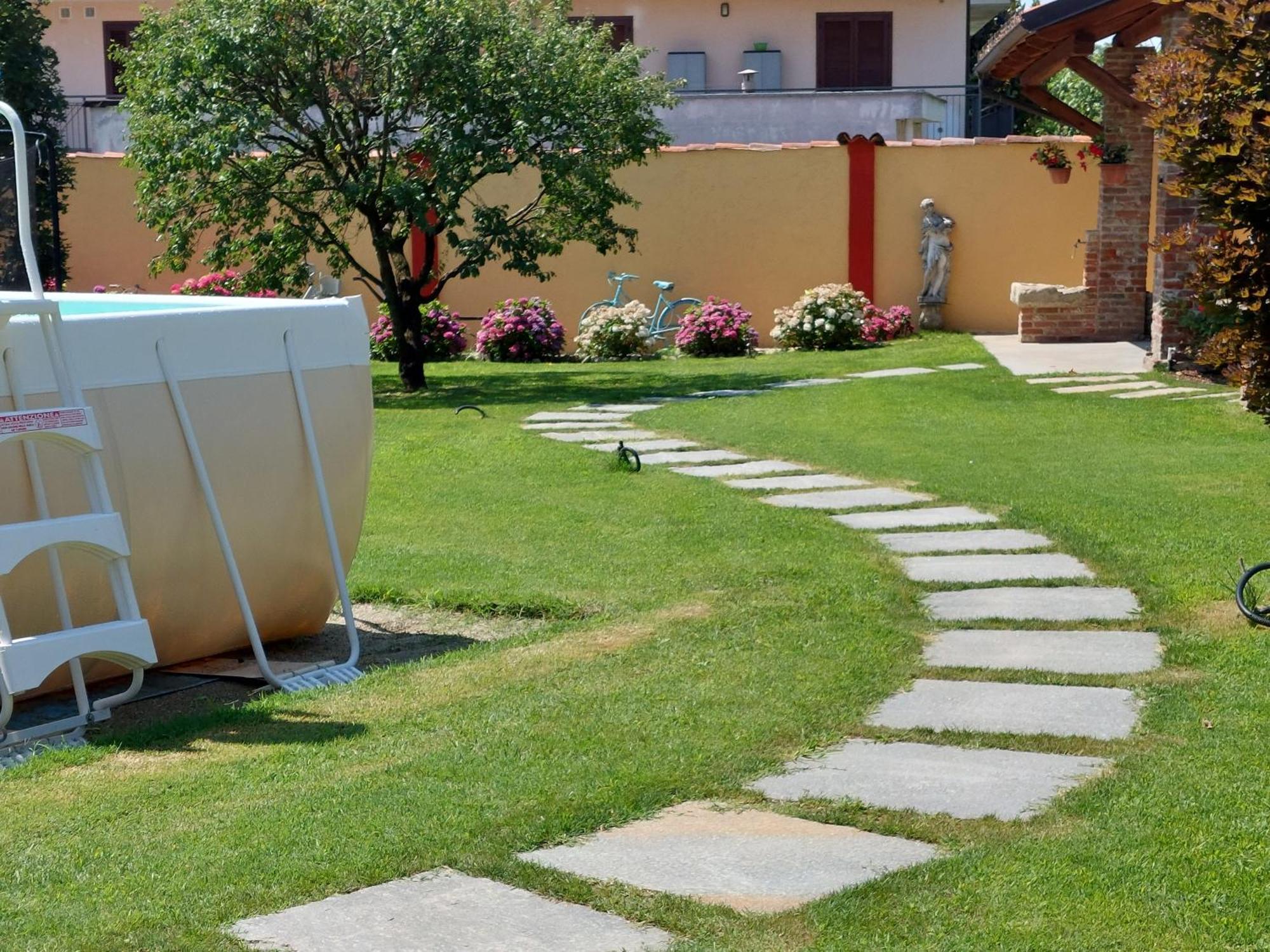 Casa Del Grande Vecchio Bed & Breakfast Airasca Dış mekan fotoğraf