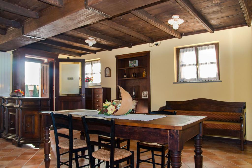 Casa Del Grande Vecchio Bed & Breakfast Airasca Dış mekan fotoğraf