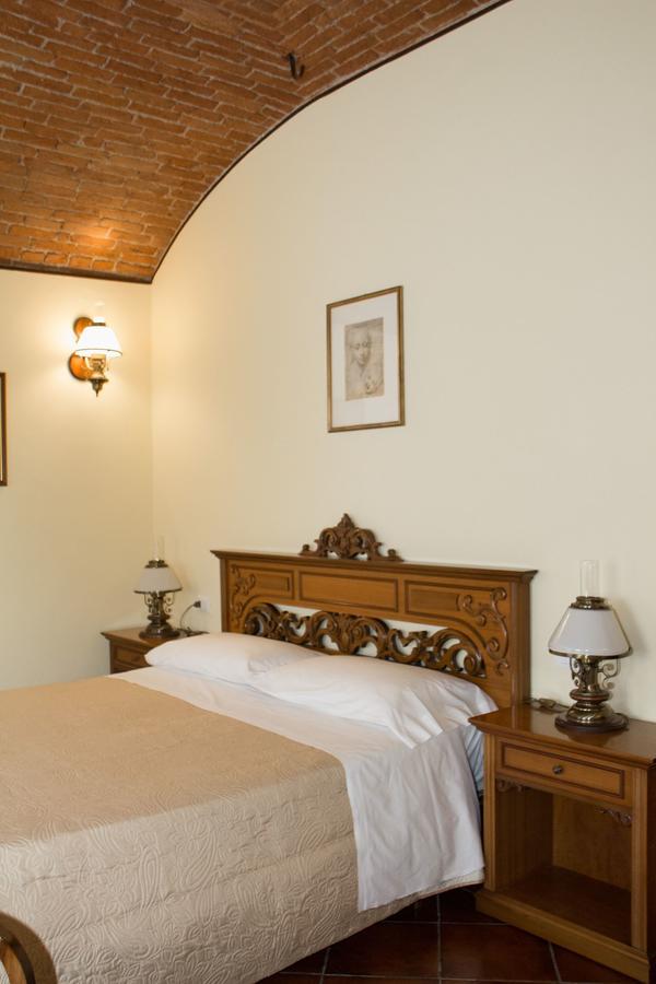 Casa Del Grande Vecchio Bed & Breakfast Airasca Dış mekan fotoğraf
