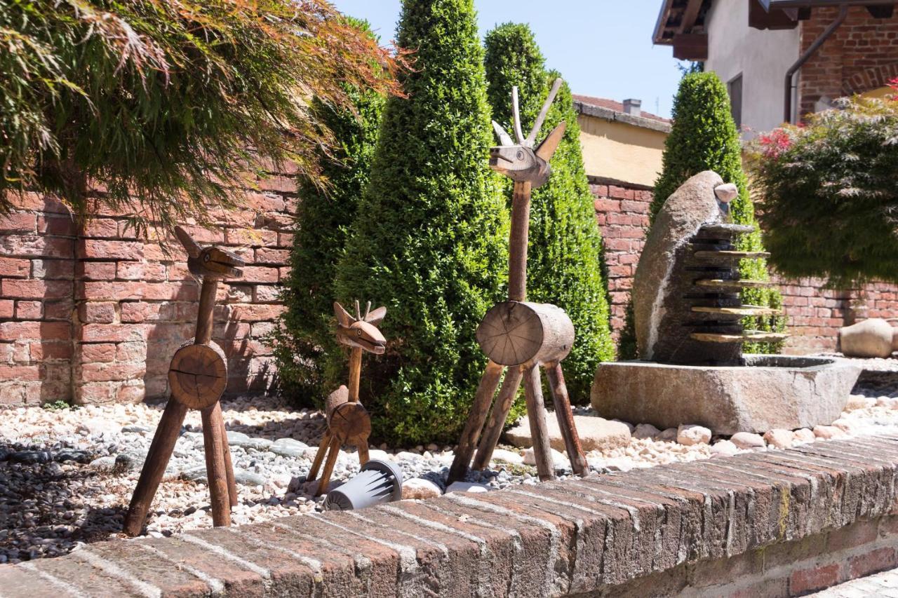 Casa Del Grande Vecchio Bed & Breakfast Airasca Dış mekan fotoğraf