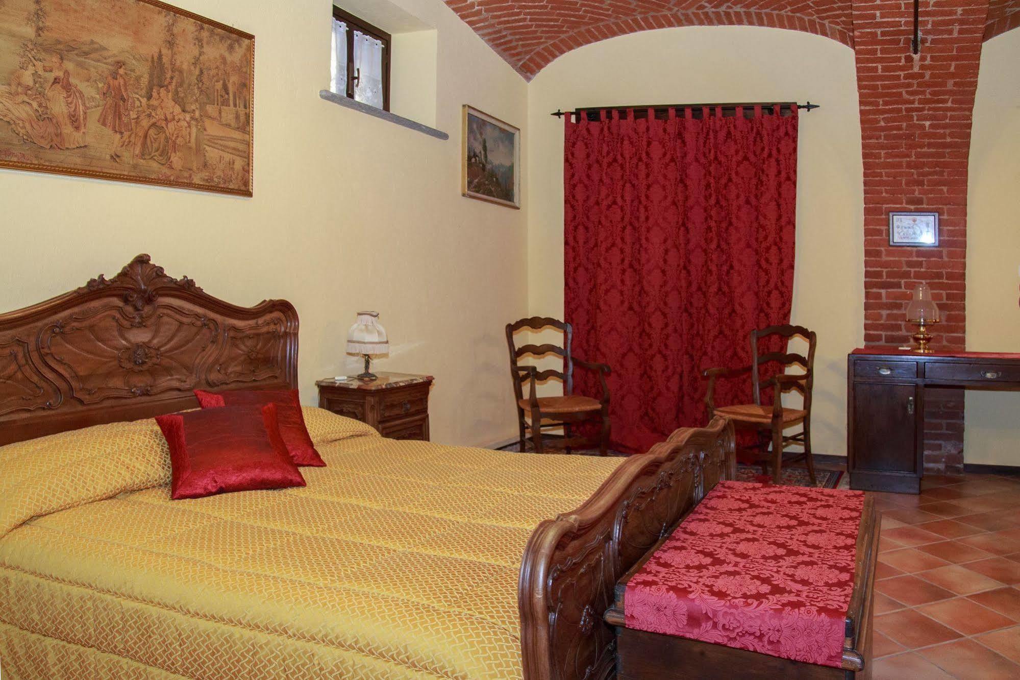 Casa Del Grande Vecchio Bed & Breakfast Airasca Dış mekan fotoğraf